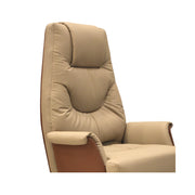 RENOVO CHAIR
