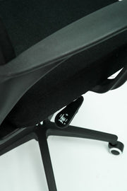 Ready to Buy FUJI Office Chair? | Office Furniture in Karachi - Lunar Furniture