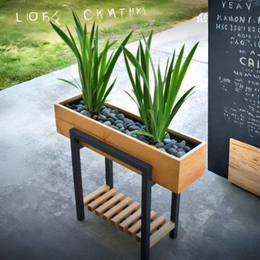 Linear Planter